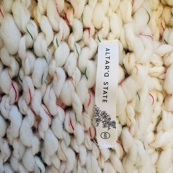 Altar’d State chunky knit cardigan - Picture 6 of 7